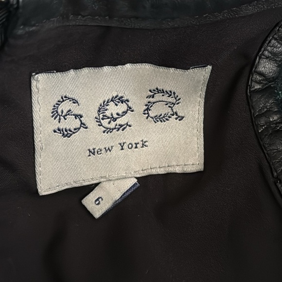 SEA NEW YORK
Scoop Neck Mini Dress Green Snakeskin Print Black Leather size 6 - Picture 5 of 8